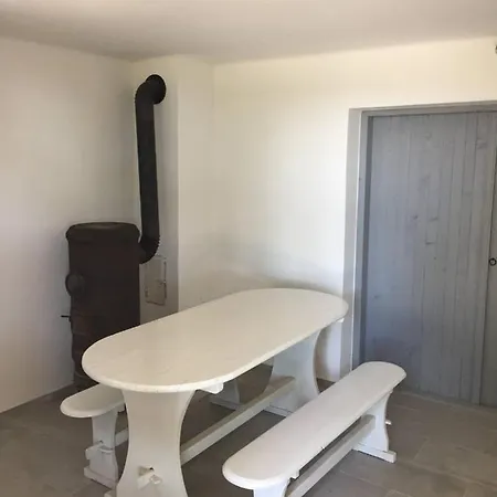 בית נופש Szoloskert Vendeghaz Balatonszolos