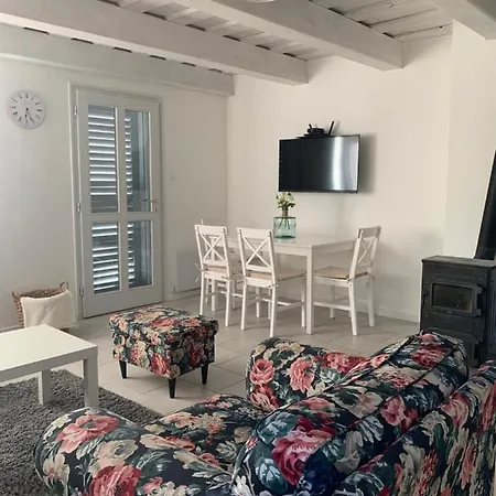 Szoloskert Vendeghaz Ferienhaus *