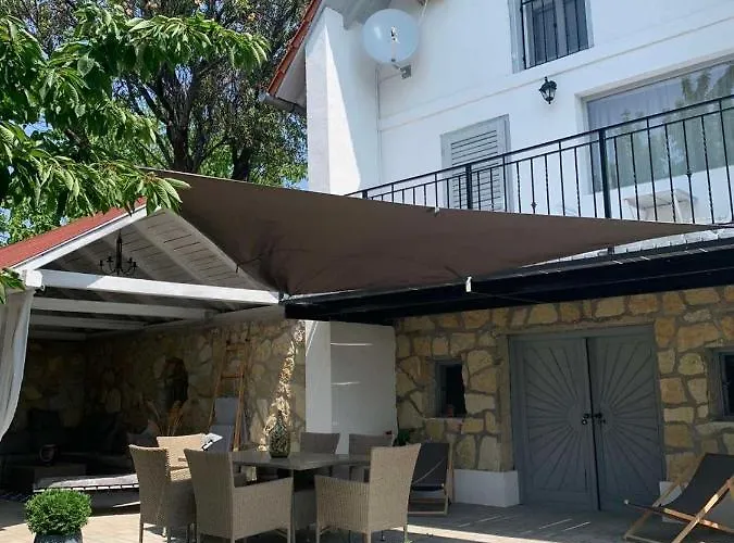 Holiday home Szoloskert Vendeghaz